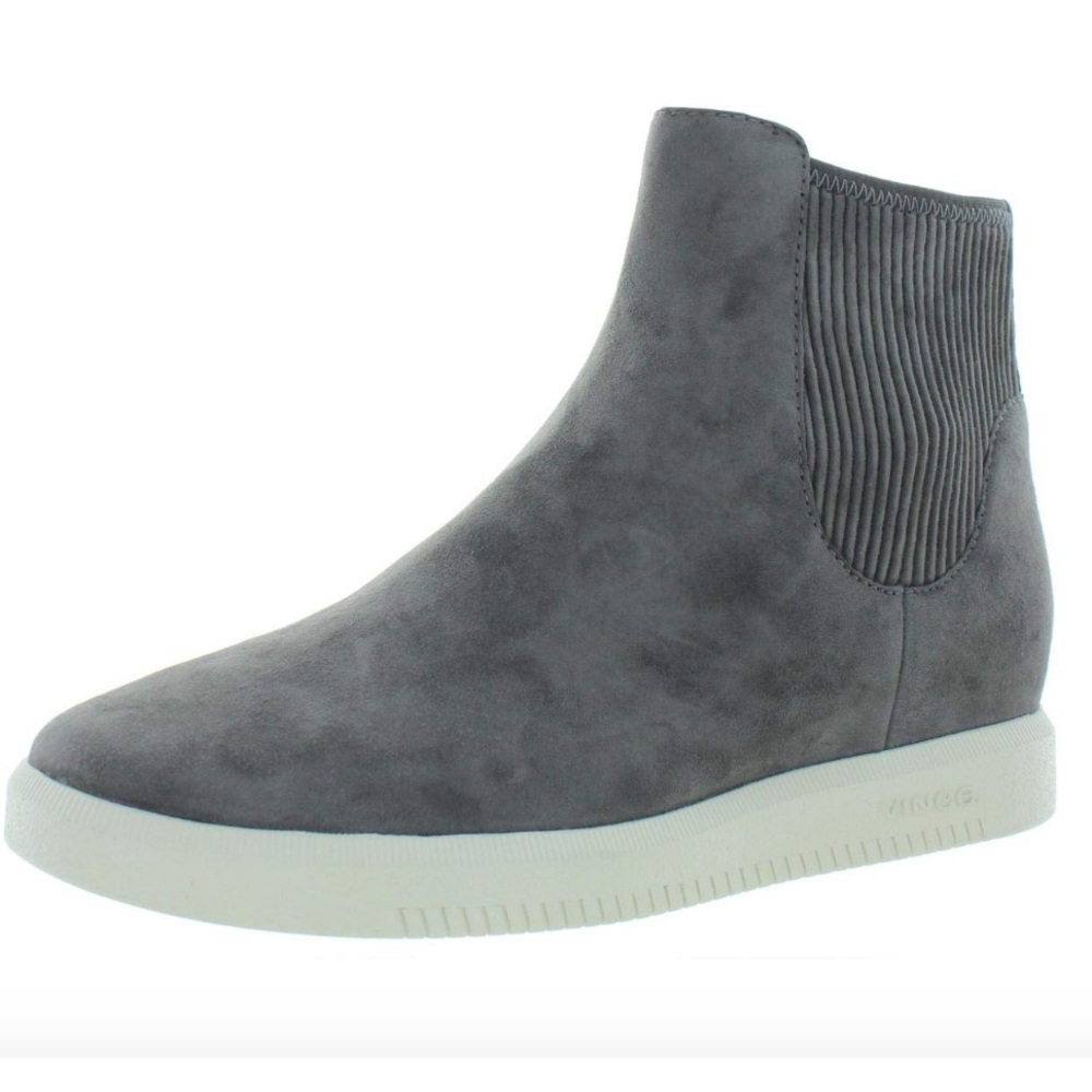 Vince Suede Chelsea Boots – Grey